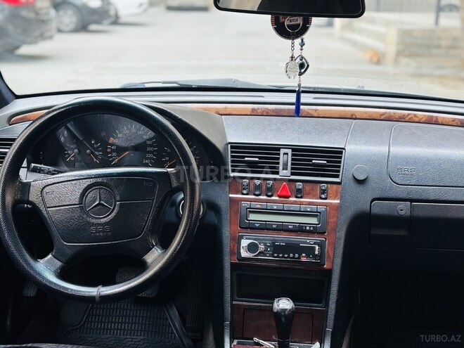 Mercedes C 180 1998, 346,000 km - 1.8 l - Bakı
