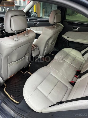 Mercedes E 220 2010, 263,000 km - 2.1 l - Bakı