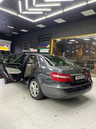 Mercedes E 220 2010, 263,000 km - 2.1 l - Bakı