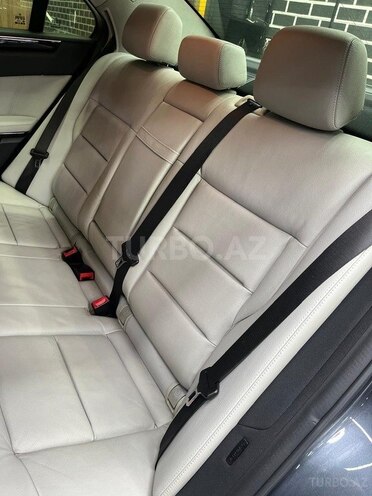 Mercedes E 220 2010, 263,000 km - 2.1 l - Bakı