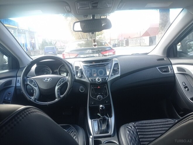 Hyundai Elantra 2015, 132,000 km - 1.8 l - Sumqayıt