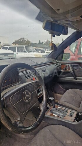 Mercedes E 320 1996, 350,000 km - 3.2 l - Bakı