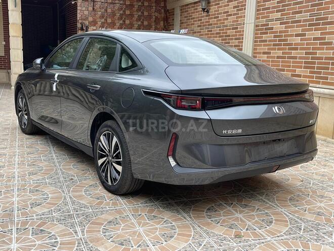Changan Qiyuan A05 2025, 0 km - 1.5 л - Bakı
