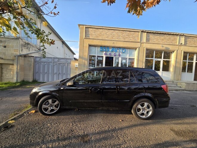 Opel Astra 2006, 250,000 km - 1.4 l - Qəbələ