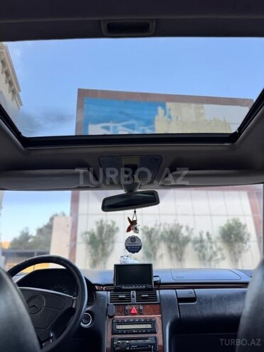 Mercedes E 220 1998, 340,000 km - 2.2 l - Bakı