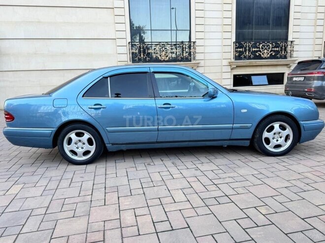 Mercedes E 220 1998, 340,000 km - 2.2 l - Bakı