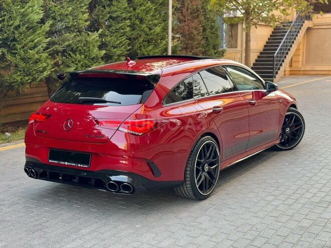 Mercedes CLA 250 e-32