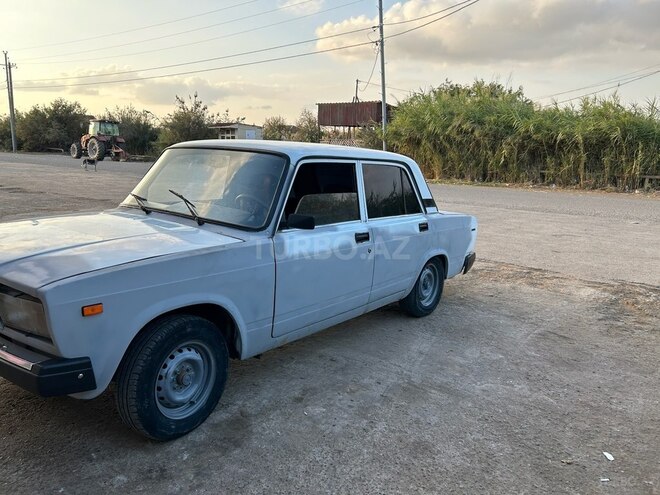 LADA (VAZ) 2107 2004, 29,564 km - 1.6 l - Saatlı