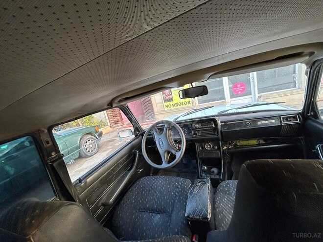 LADA (VAZ) 2107 2004, 29,564 km - 1.6 l - Saatlı