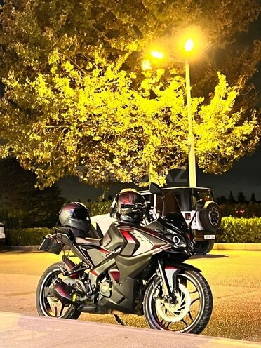 Bajaj Pulsar RS 200 2024, 136,452 km - 0.2 l - Bakı
