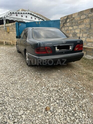 Mercedes E 220 1998, 400,000 km - 2.2 l - Bakı