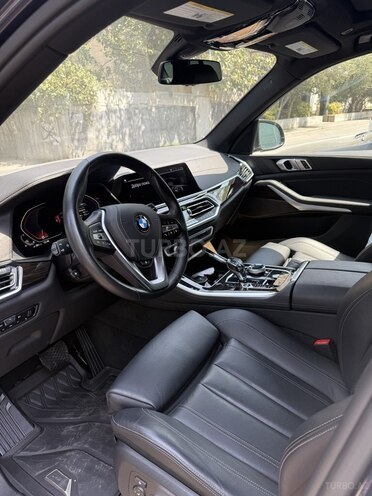 BMW X5-8