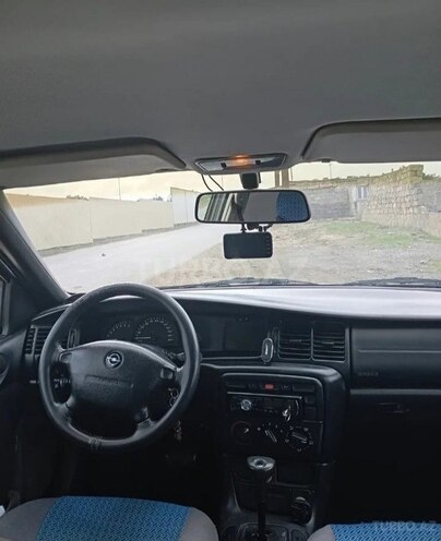 Opel Vectra 1996, 465,000 km - 1.8 l - Bakı