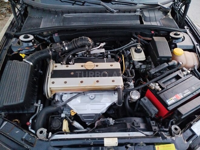 Opel Vectra 1998, 212,740 km - 2.0 l - Bakı