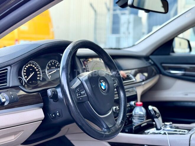 BMW 730 2011, 298,000 km - 3.0 l - Bakı