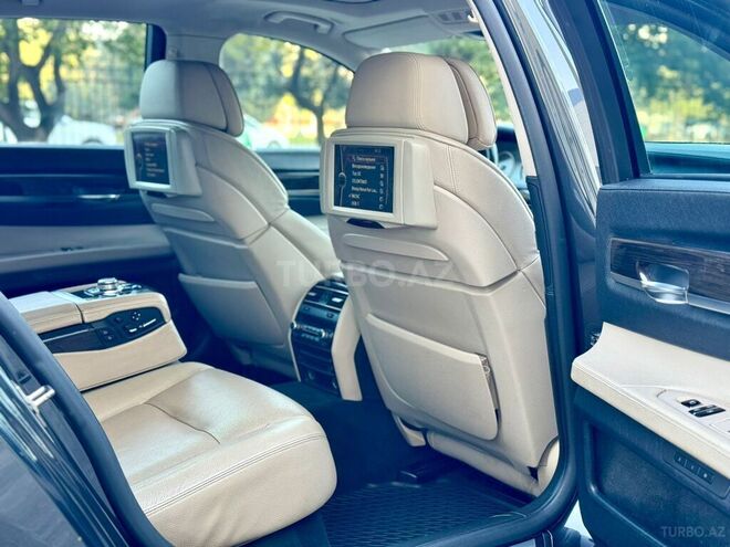 BMW 730 2011, 298,000 km - 3.0 l - Bakı