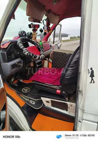 Mercedes Sprinter 308 1995, 425,368 km - 2.9 l - Biləsuvar