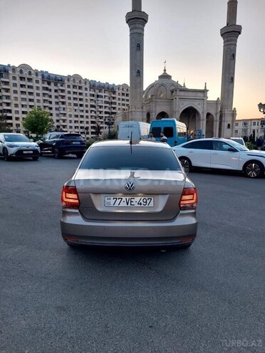Volkswagen Polo 2018, 177,000 km - 1.6 l - Bakı