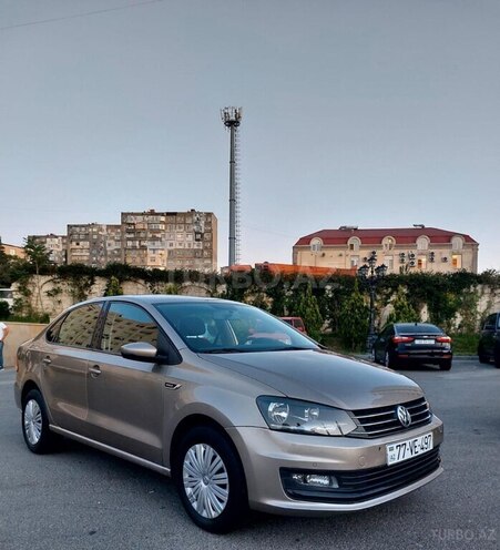 Volkswagen Polo 2018, 177,000 km - 1.6 l - Bakı