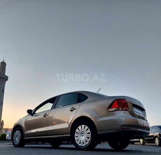 Volkswagen Polo 2018, 177,000 km - 1.6 l - Bakı