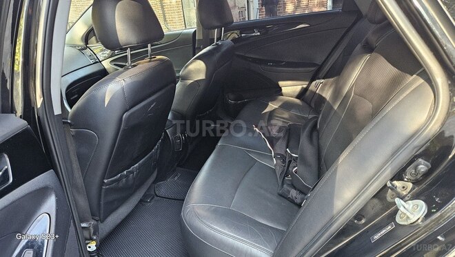 Hyundai Sonata 2013, 230,901 km - 2.0 л - Bakı