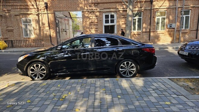 Hyundai Sonata 2013, 230,901 km - 2.0 л - Bakı