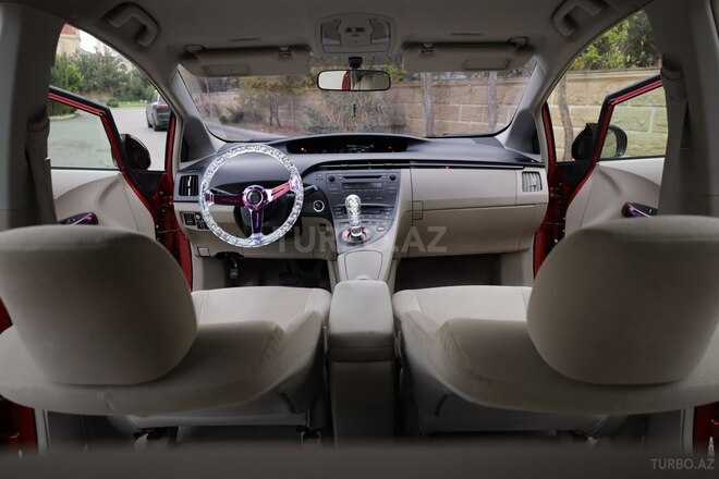 Toyota Prius 2011, 235,000 km - 1.8 l - Bakı