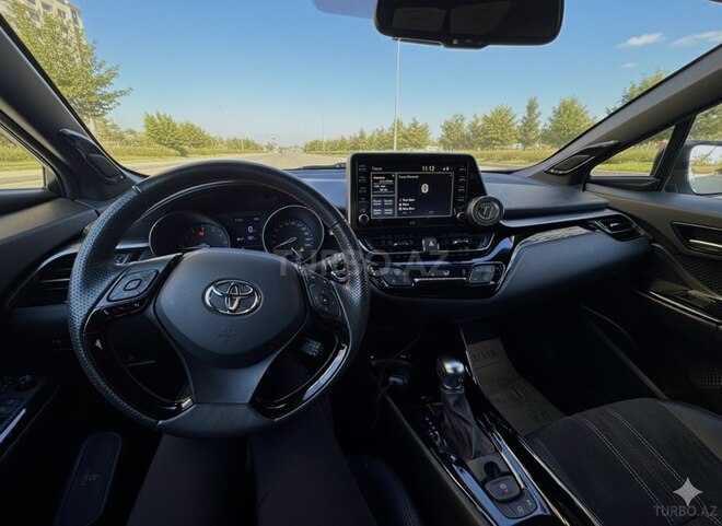 Toyota C-HR 2023, 29,900 km - 2.0 l - Bakı