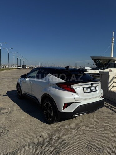 Toyota C-HR 2023, 29,900 km - 2.0 l - Bakı
