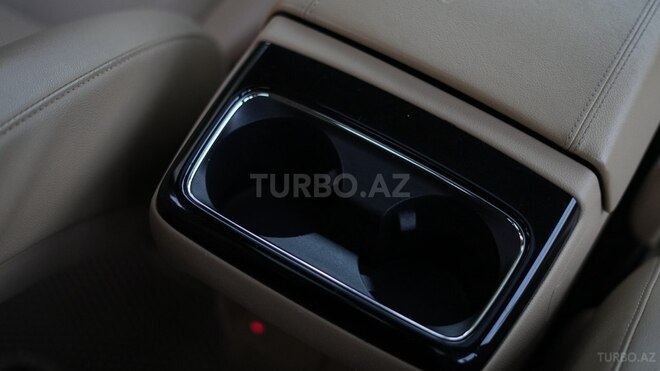 Kia Carnival 2016, 221,000 km - 2.2 l - Bakı