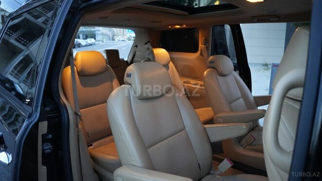 Kia Carnival 2016, 221,000 km - 2.2 l - Bakı