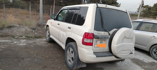 Mitsubishi Pajero io 2001, 220,100 km - 2.0 l - Sumqayıt