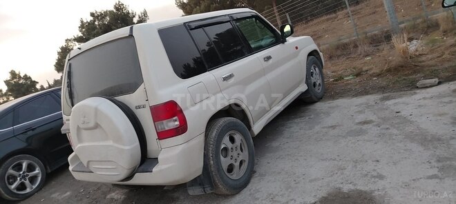 Mitsubishi Pajero io 2001, 220,100 km - 2.0 l - Sumqayıt