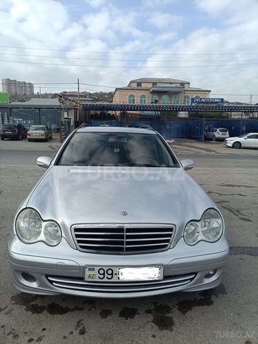 Mercedes C 220 2006, 322,000 km - 2.2 l - Bakı