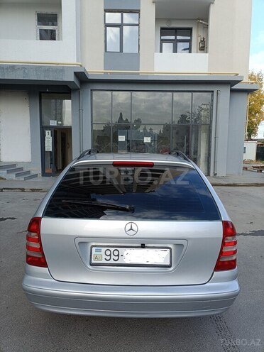 Mercedes C 220 2006, 322,000 km - 2.2 l - Bakı