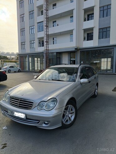 Mercedes C 220 2006, 322,000 km - 2.2 l - Bakı