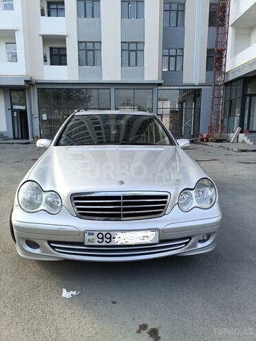 Mercedes C 220 2006, 322,000 km - 2.2 l - Bakı