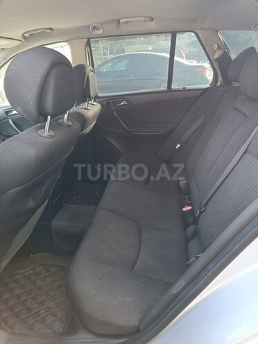 Mercedes C 220 2006, 322,000 km - 2.2 l - Bakı