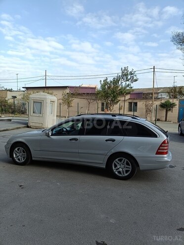 Mercedes C 220 2006, 322,000 km - 2.2 l - Bakı