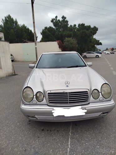 Mercedes E 280 1996, 300,000 km - 2.8 l - Bakı