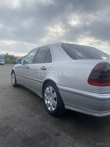 Mercedes C 220 1999, 415,650 km - 2.2 л - Bakı