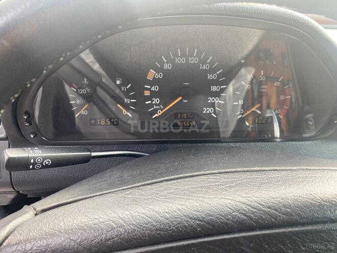 Mercedes C 220 1999, 415,650 km - 2.2 л - Bakı