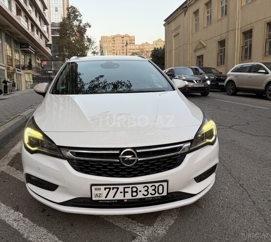 Opel Astra 2017, 170,000 km - 1.6 l - Bakı