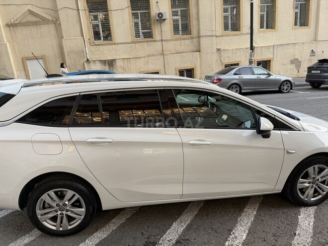 Opel Astra 2017, 170,000 km - 1.6 l - Bakı