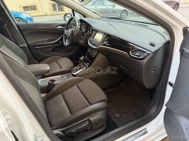 Opel Astra 2017, 170,000 km - 1.6 l - Bakı