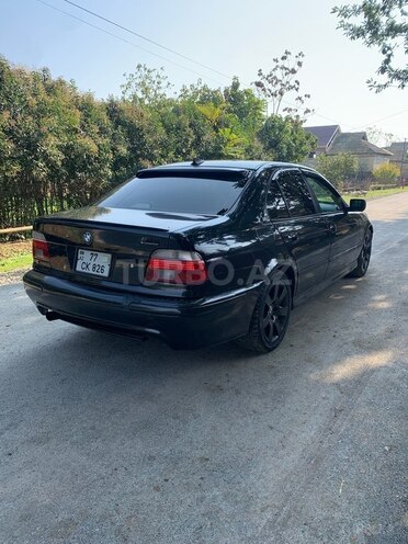 BMW 528 2000, 322,180 km - 2.8 л - Cəlilabad