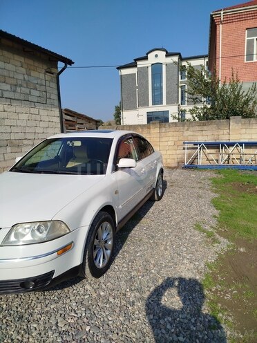Volkswagen Passat 2002, 297,862 km - 1.8 л - Lənkəran