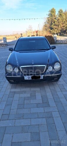Mercedes E 240 2000, 256,705 km - 2.4 l - Sabirabad