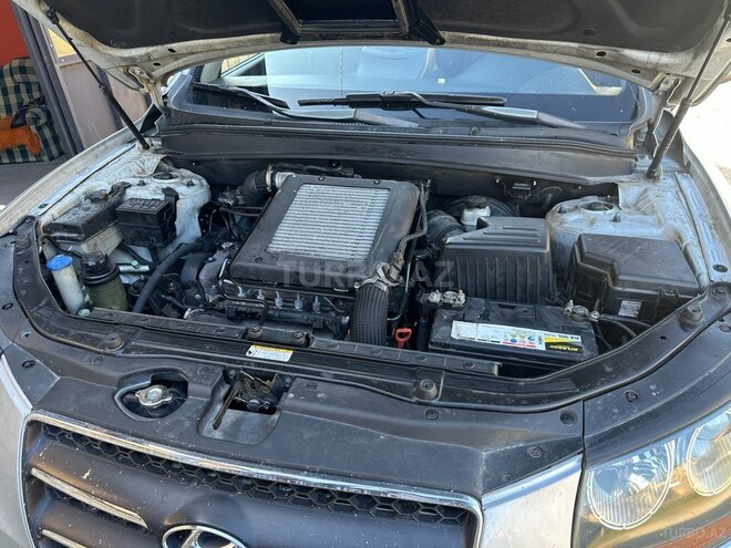 Hyundai Santa Fe 2008, 208,806 km - 2.0 l - Qusar