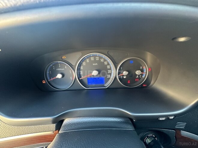 Hyundai Santa Fe 2008, 208,806 km - 2.0 l - Qusar